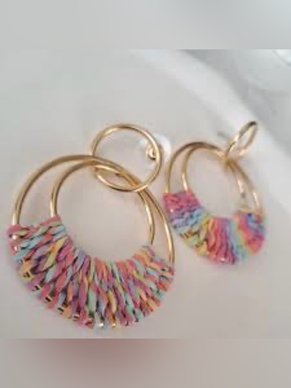 New Gold Tone Round Drop Dangle Earrings Pastel Woven Raffia Bohemian Posts - Picture 6 of 9